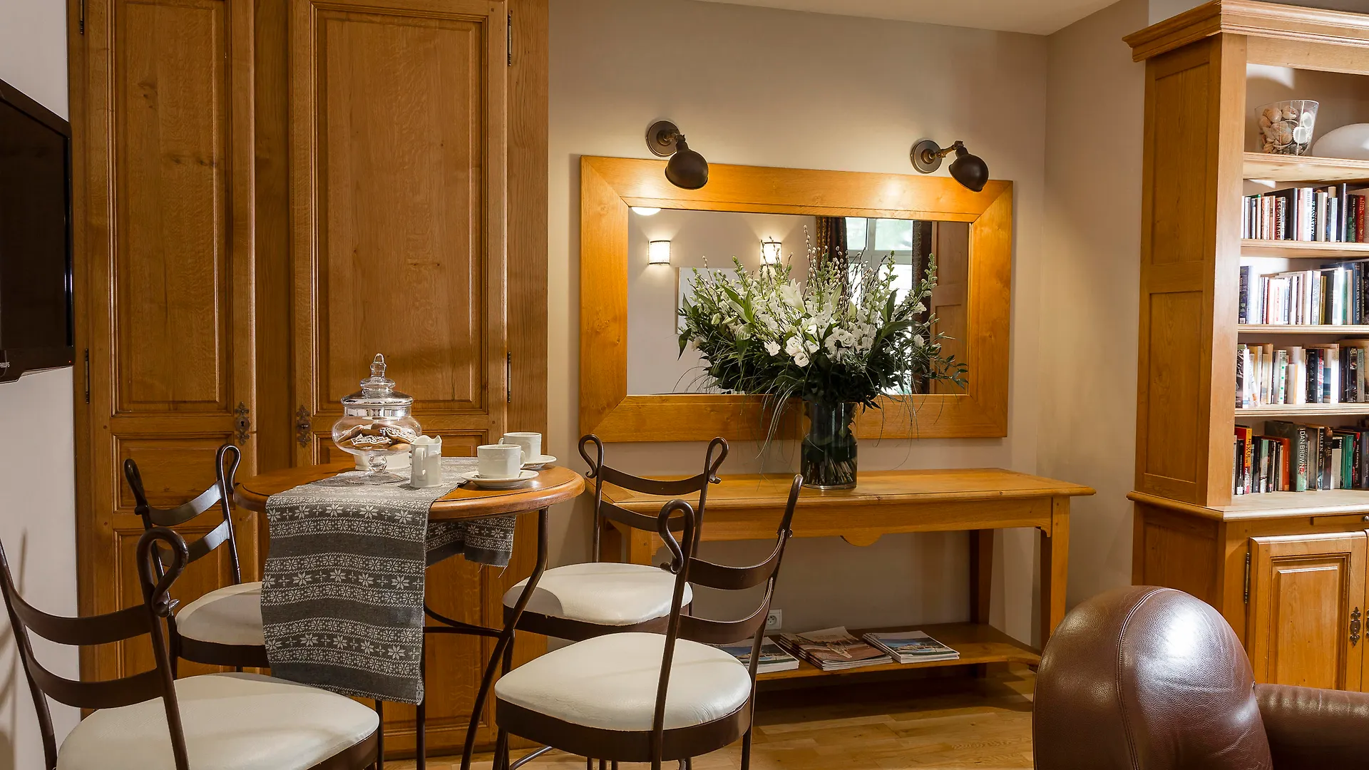 Hôtel de l'Horloge Avinhão Hotel